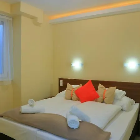 Maria Apartman Pécs Exterior foto